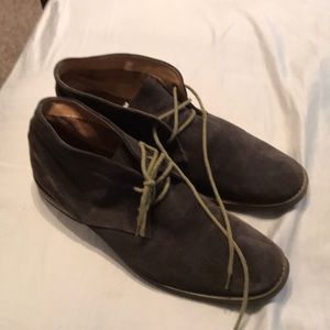 Calvin Klein Men’s Suede Chuka